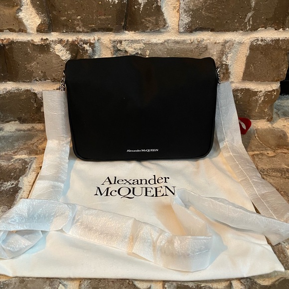 Alexander McQueen Black Graffiti Skull Bag - Picture 2 of 8